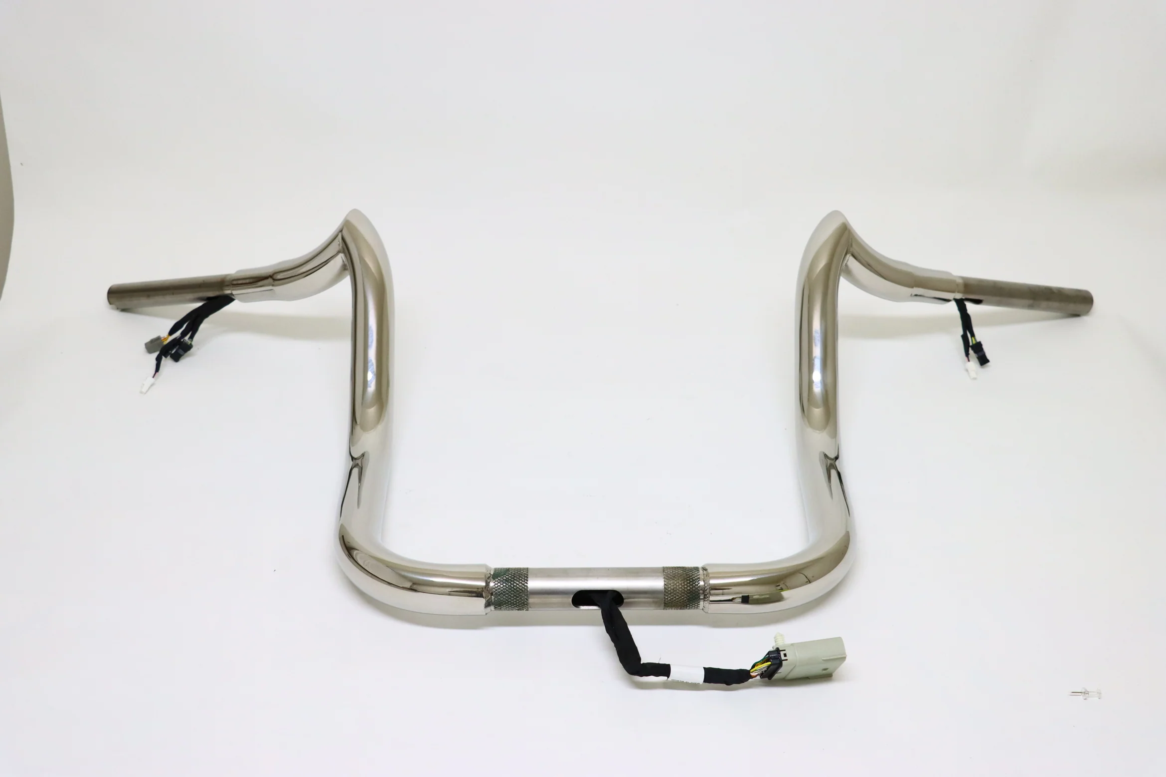 Comanche Bagger for '20-26 Challenger | Indian Handlebars - Image 8